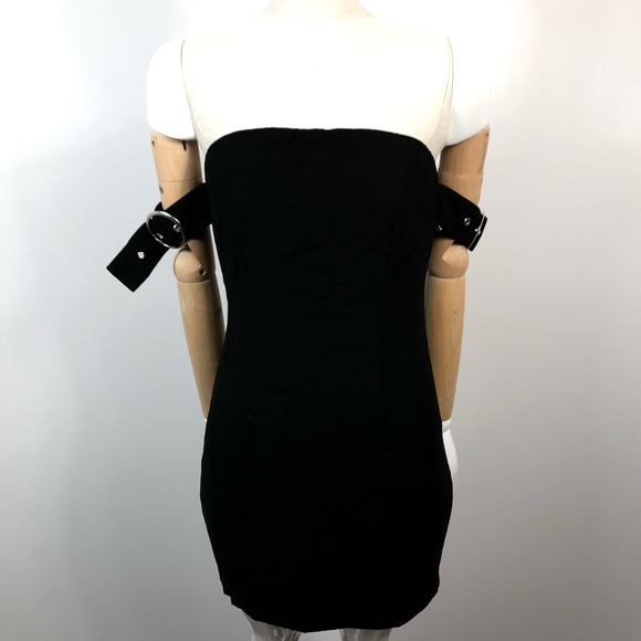 Forever 21 off the shoulder dress buckle - Picture 4 of 7